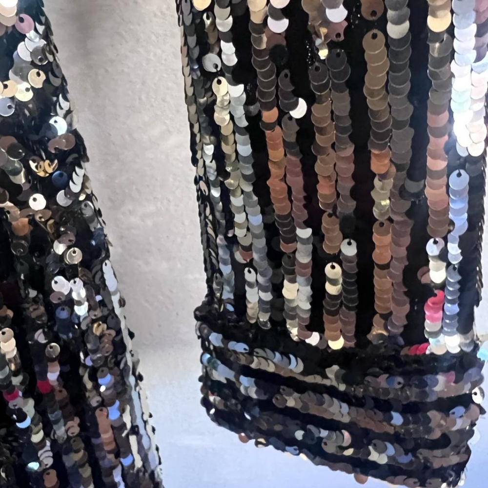 DRESS GUESS - Picture 3 of 4